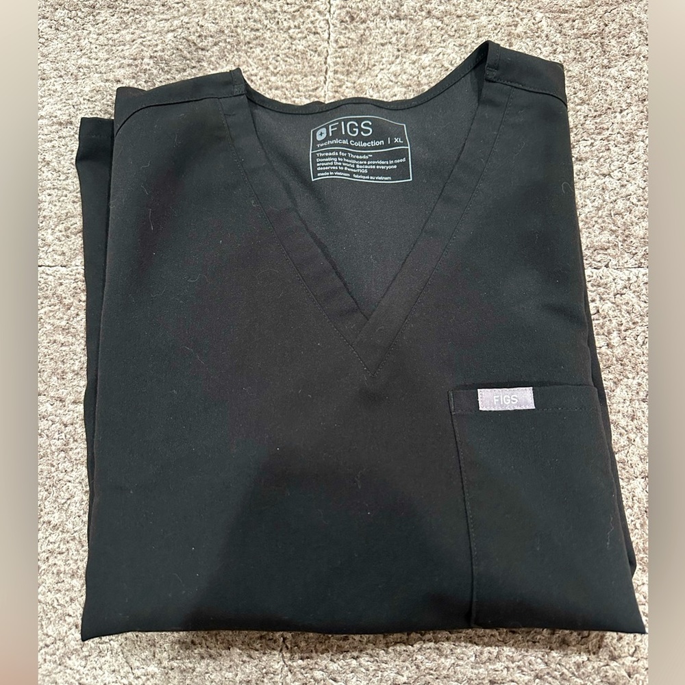 Figs Black Short Sleeve Tee